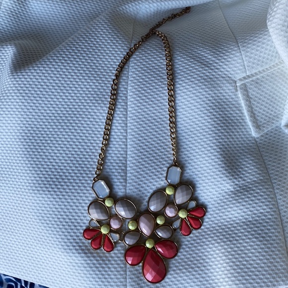 Statement pastel necklace. - Picture 2 of 4